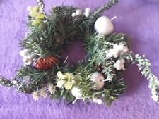 WandKranz Klein Kunstblumen Weiß/Grün 