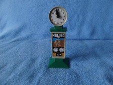 Eine Bahnhofsuhr von Playmobil von 1980 für die Eisenbahn LGB Spur 0 oder G