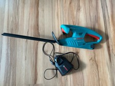 Bosch Heckenschere Easy Hedge Cut 12-35 neuwertig + Akku + Ladegerät