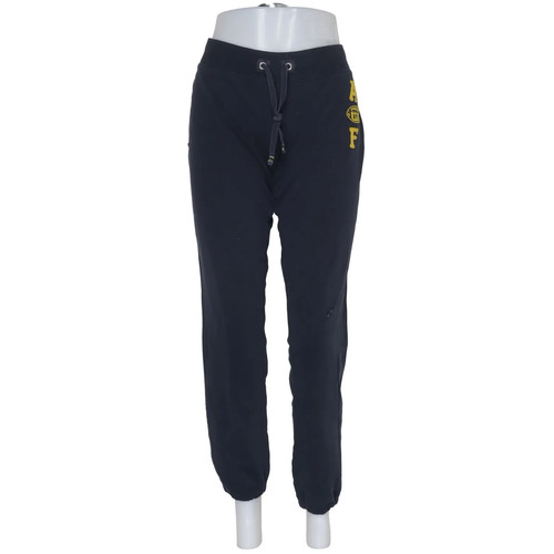Abercrombie fitch - &,