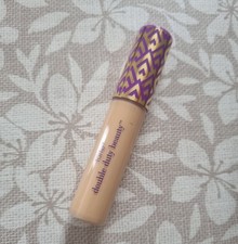 tarte shape tape corrector 42S