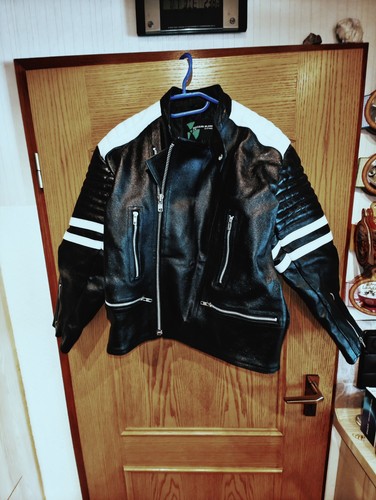 Biete eine old school - eine,