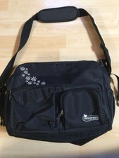 Baby Wickeltasche schwarz zum Umhängen