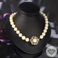Wert 550 € Perlen Kette mit Rubin Perl Schließe 585 14 Karat Weiß Gold xxyy