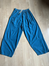 LA BASS WUNDERSCHÖNE FEIN