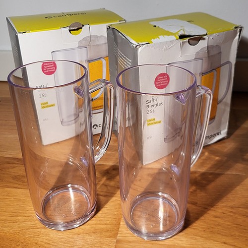 Saft und biergläser - und, ·