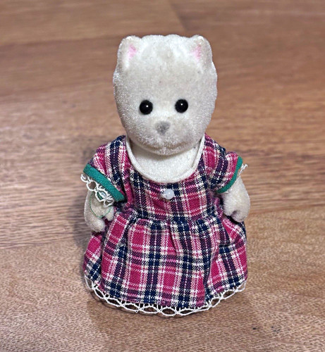 Muriel mcwalkies sylvanian - muriel,