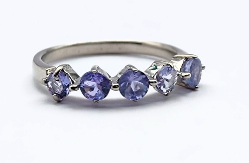 Tansanit ring 8 ca - 17,8,