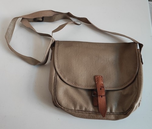 Braune kunstledertasche mit - braune,