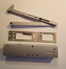 1 Stück GEZE TS 4000 Türschließer mit  Montageplatte  Gebraucht Silber 