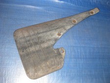 Opel Frontera B: 1 Schmutzfänger, Spritzschutz, Spritzlappen vorne rechts *NJ