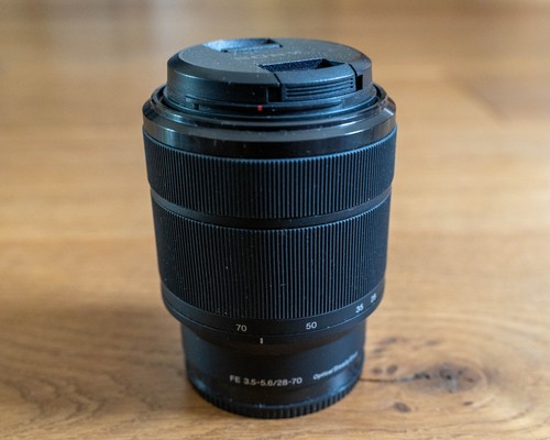 Sony 70mm 5 - 28-70mm, f/3.5-5.6