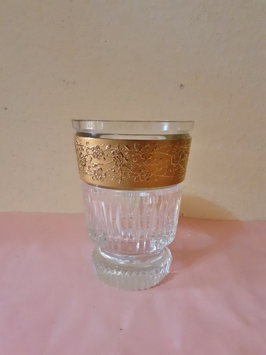 Glasvase mit breitem