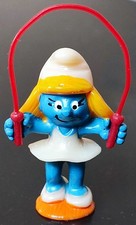 Schlumpfine mit Springseil