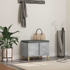 Flurbank mit Kissen und