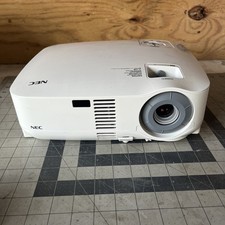 NEC VT695 LCD Projector –