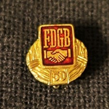 Abzeichen DDR: Ehrennadel des