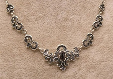 TRAUMHAFTES ANTIKES GRANAT -