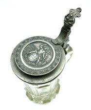 Gepflegter antik Pressglas