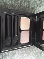 Deesse Lidschatten Set