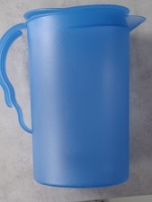 TUPPERWARE  Kanne Junge Welle -  blau  2,1 Liter - TOP! Ansehen!