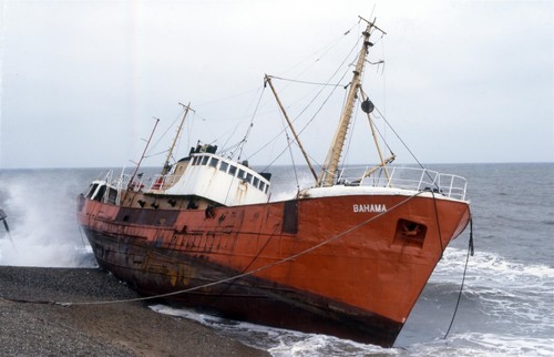 Sq2038 fishing trawler - sq2038,