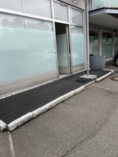 Terrassendielen schwarz  (Kunststoff) inkl. Unterkonstruktion & Randsteine