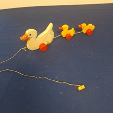 Alte Entenfamielie zum ziehen