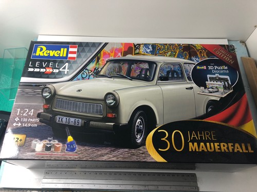 Trabant 601 diorama - 601-,