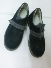 dunkelbraune Trachten Schuhe