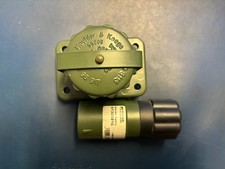 Nato Steckdose und Stecker 12V