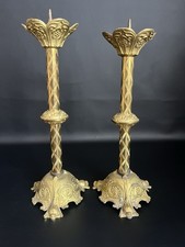Paar Kerzenleuchter Bronze 19 Jahrhundert reich verziert floraler Sockel