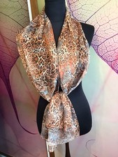 Damen Schal mit Leo-Print 72 x 170 Cm. Neu