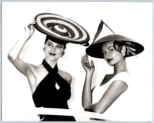1989 millinery show - 1989, chapeau