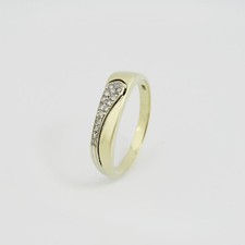 Ring mit ca. 0,15ct W-si Diamant in 585/14K Gelbgold Gr. 63