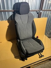 Skoda Octavia IV 1.5 TSI Beifahrersitz Sitz rechts mit Massage und Heizung, manu