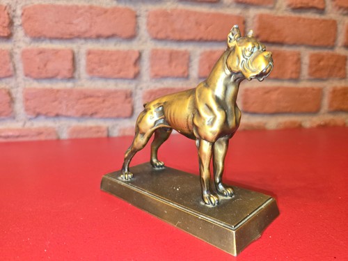 Edle boxer hund - skulptur, figur