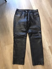 Schwarze Lederhose Größe 36