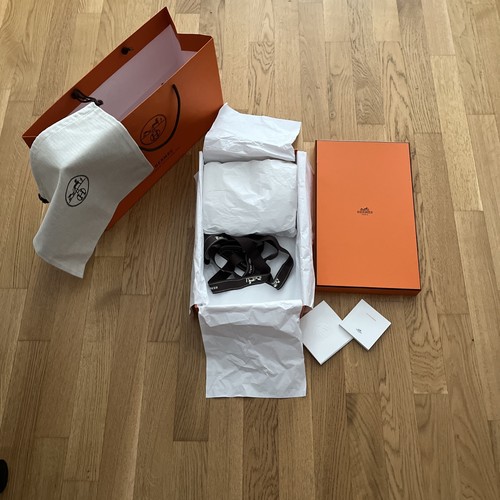 Hermes box 1909 - constance, 19