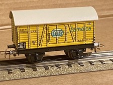 Märklin Bananenwagen 382  800