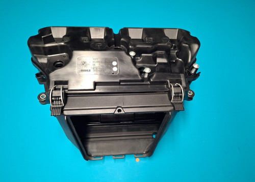 Bmw s1000rr airbox - bmw,