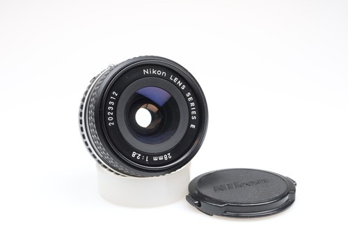 Nikon 28mm serie - serie, e