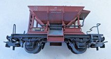 Märklin 4610 H0 Schotterwagen der DB mit Kohleladung, normale Bügelkupplung