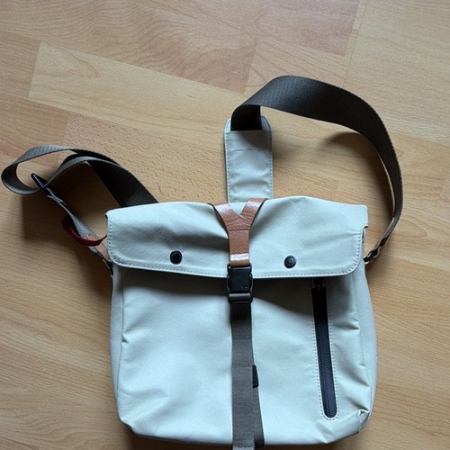 Damen - a/u,