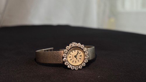Antique tourist 18k white gold - antique,