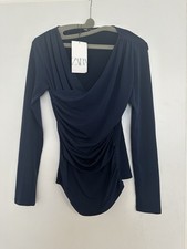 Neue Auffällige Blaue