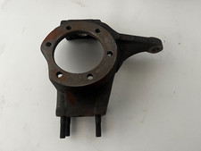 US Army Bestand - CUCV Achsschenkel links M1008 M1009 C41896 DANA 60