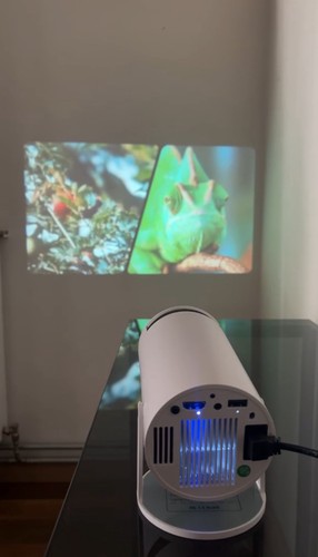 Mini vidéoprojecteur - 🎬,