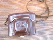 Adox Kamera Pronto LK mit Schneider-Kreuznach Objektiv und Ledertasche