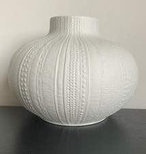 HEINRICH,Porzellanvase,Reliefd